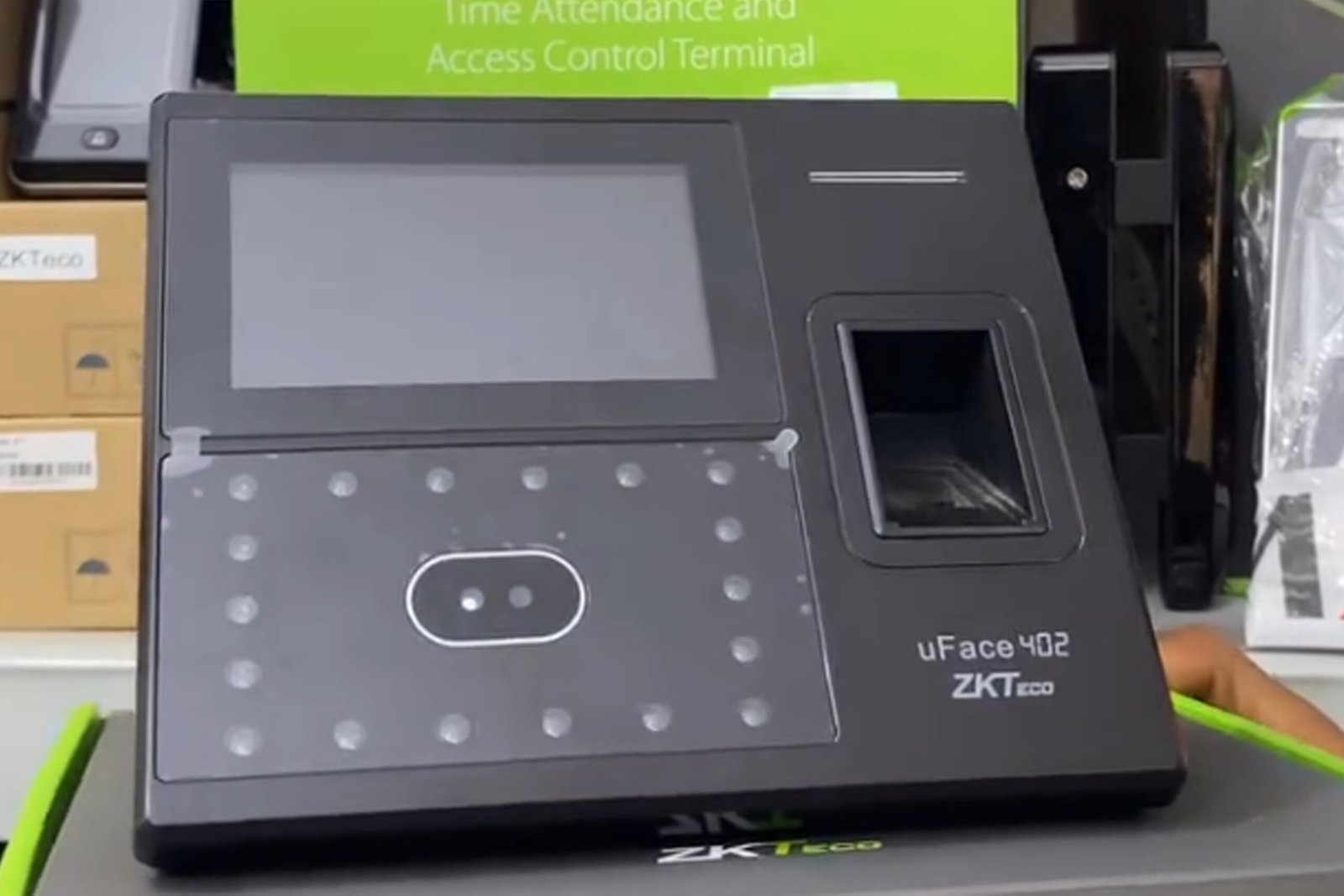 Modern Dar International