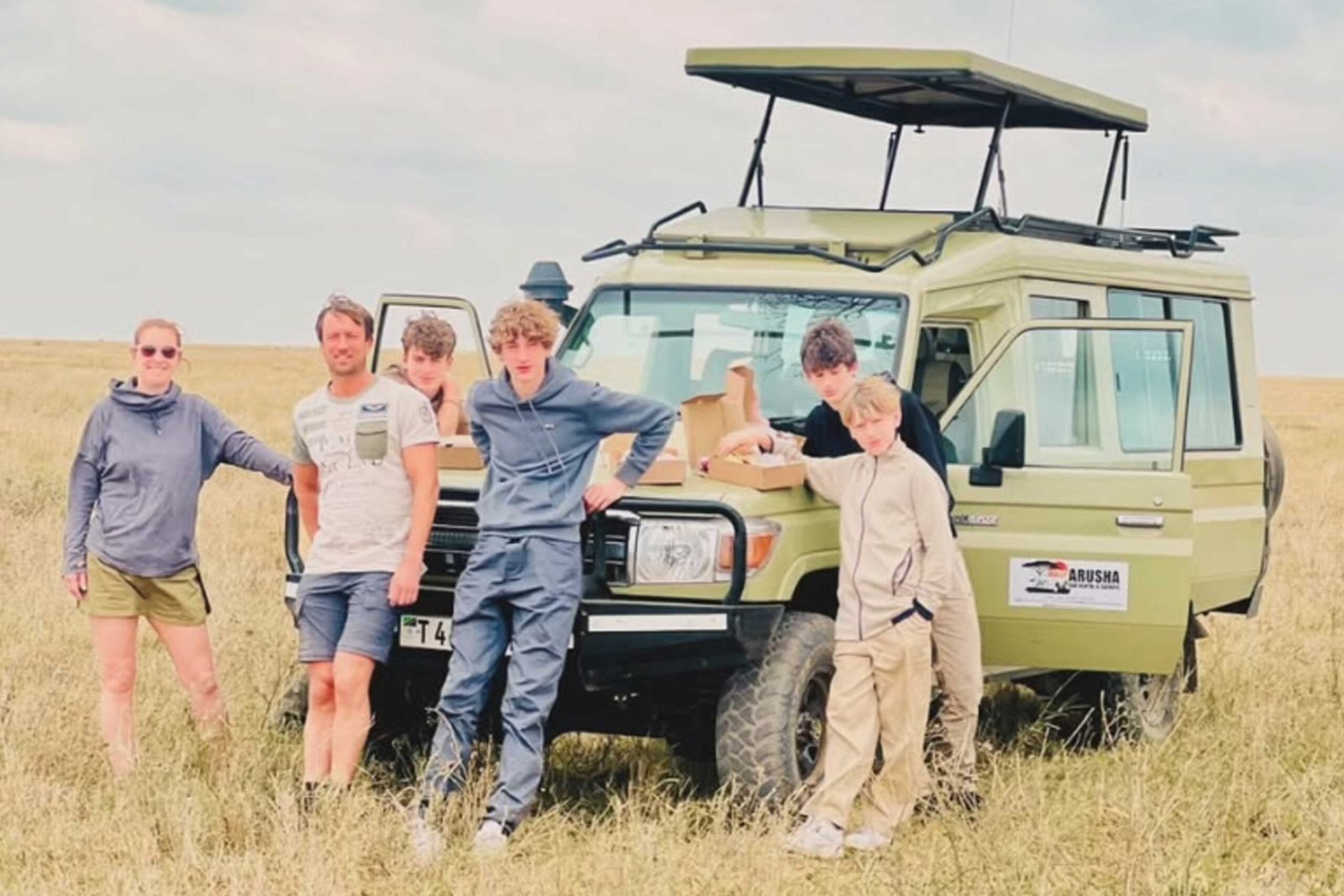 Arusha Car rental & Safaris