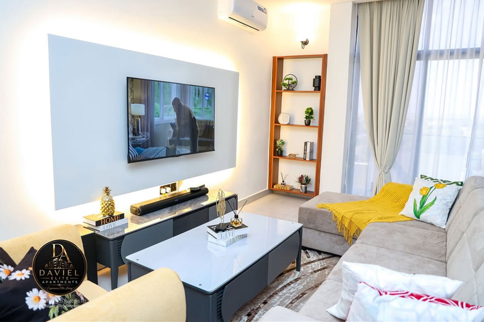 David Elite Apartment